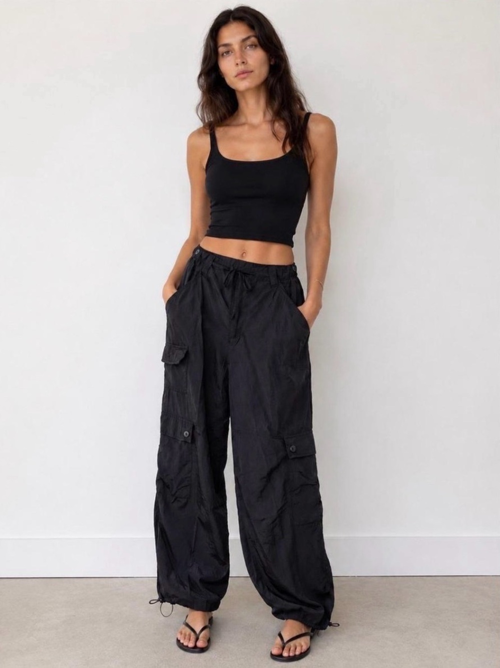 Women's Black Wide-Leg Cargo Pants with Drawstring Hem